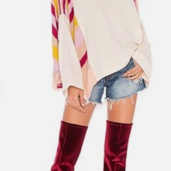 Free People We The Free Susie Swit Poncho Sweater – Size Small - Picture 9 of 10